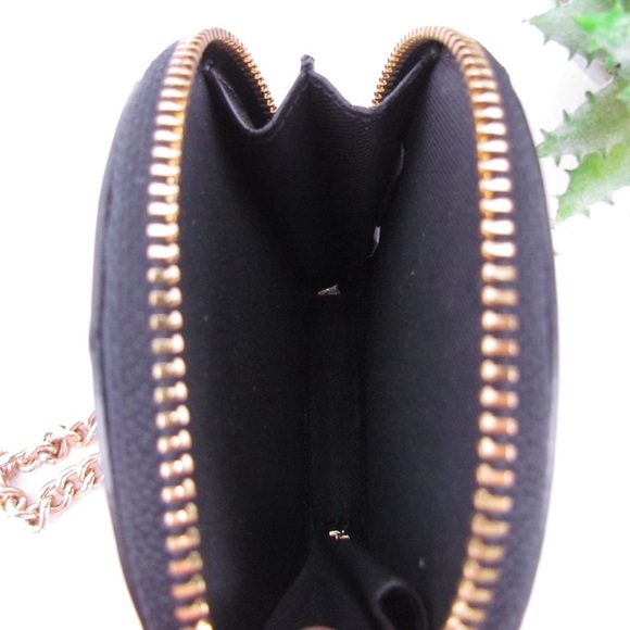 Coach Signature Round Coin Case - Picture 5 of 7